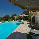 Petit Saint Martin Le Redon
