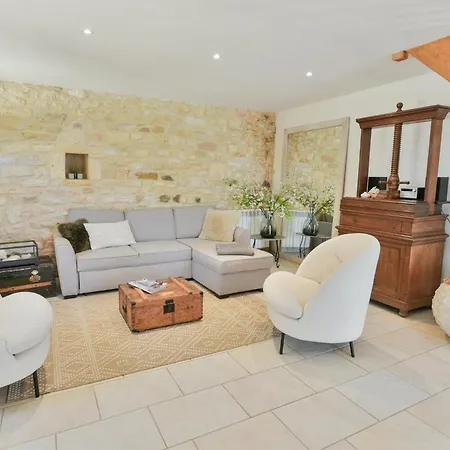 Petit Saint Martin Le Redon *