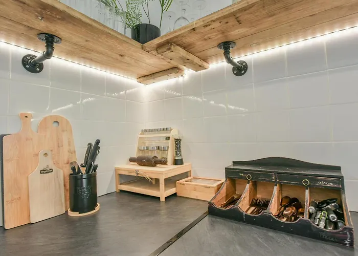 Petit Saint Martin Le Redon Hébergement de vacances *